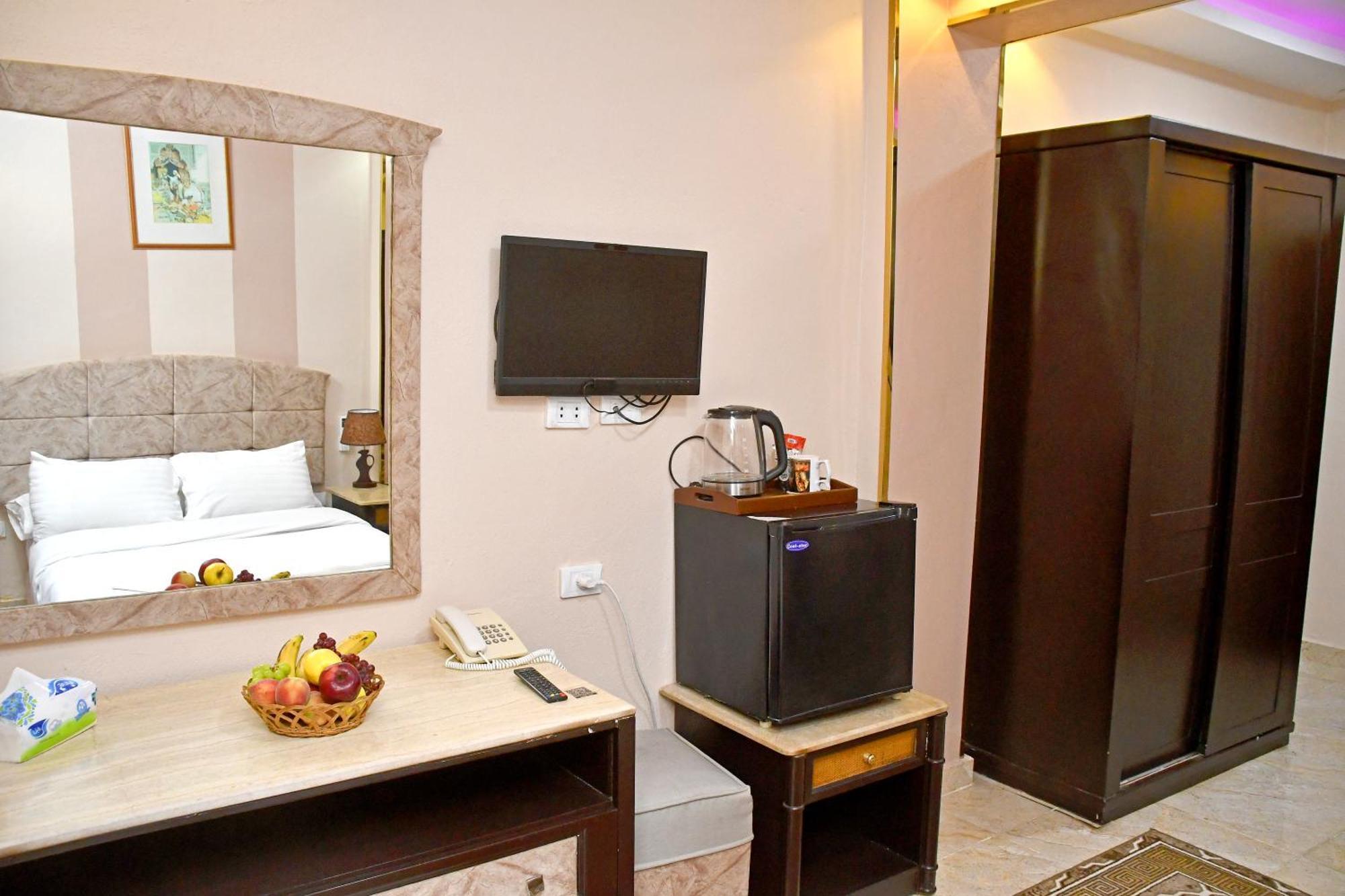 Nun Pyramids Hotel Kafret el-Gabal 外观 照片
