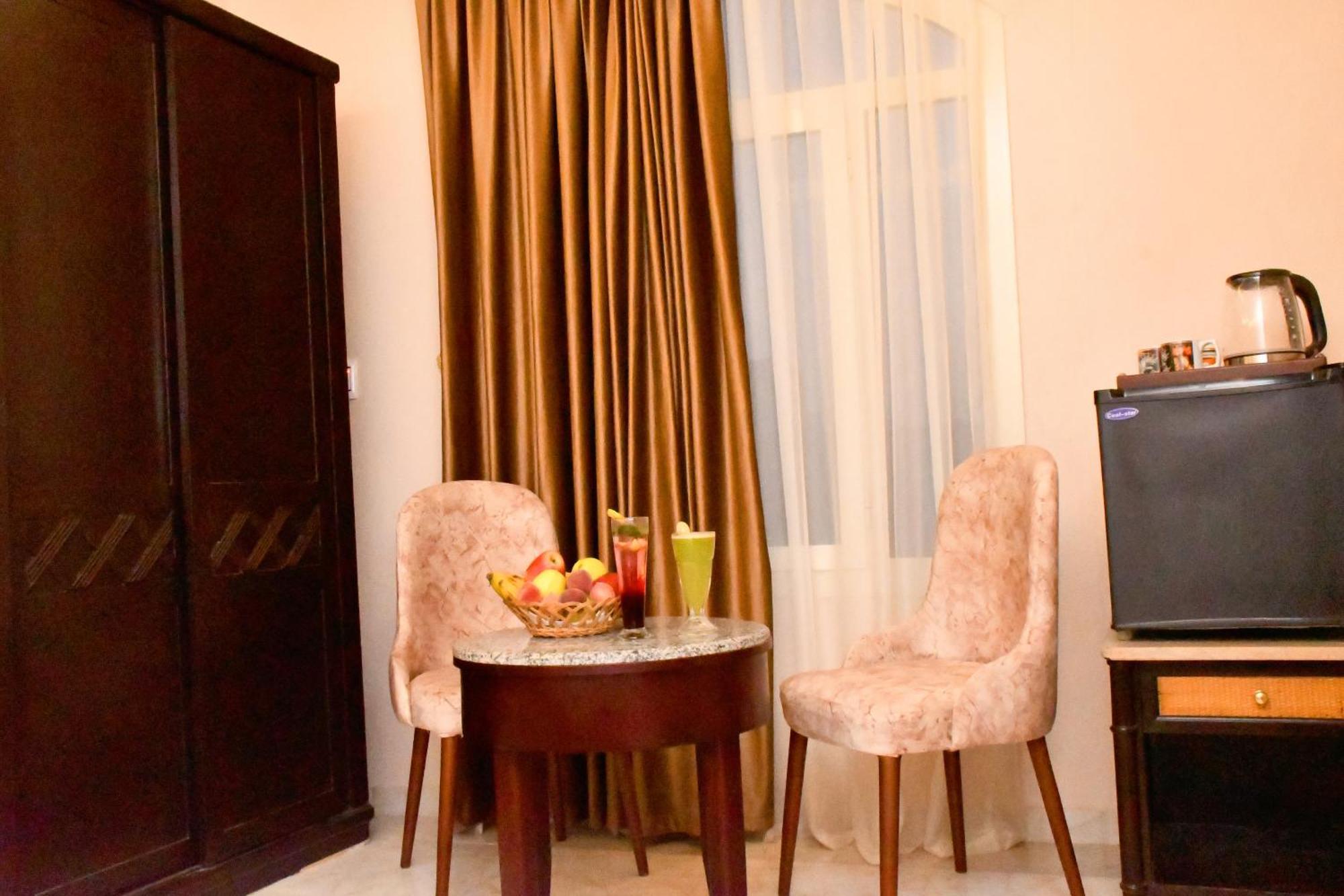 Nun Pyramids Hotel Kafret el-Gabal 外观 照片