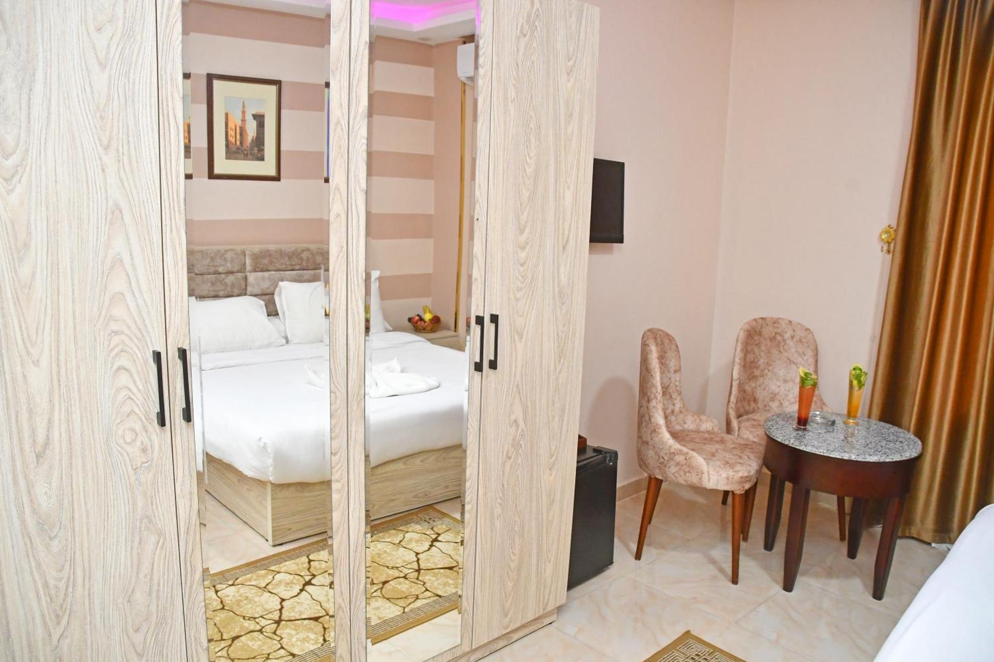 Nun Pyramids Hotel Kafret el-Gabal 客房 照片