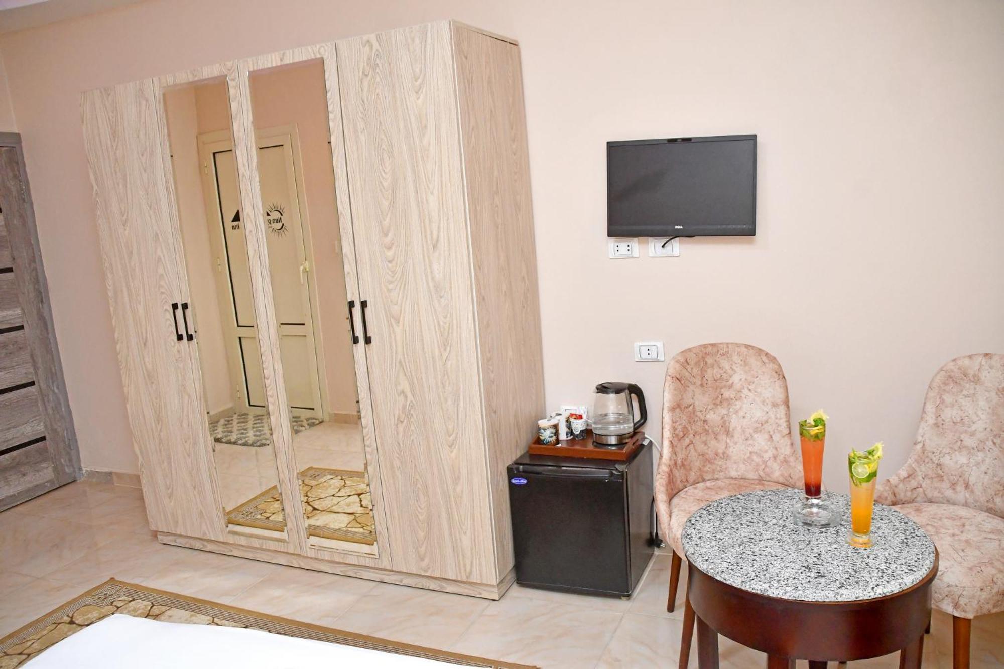 Nun Pyramids Hotel Kafret el-Gabal 客房 照片